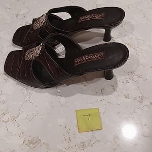 Dark Brown/ Mahogany, Size 7 Brighton Shoes